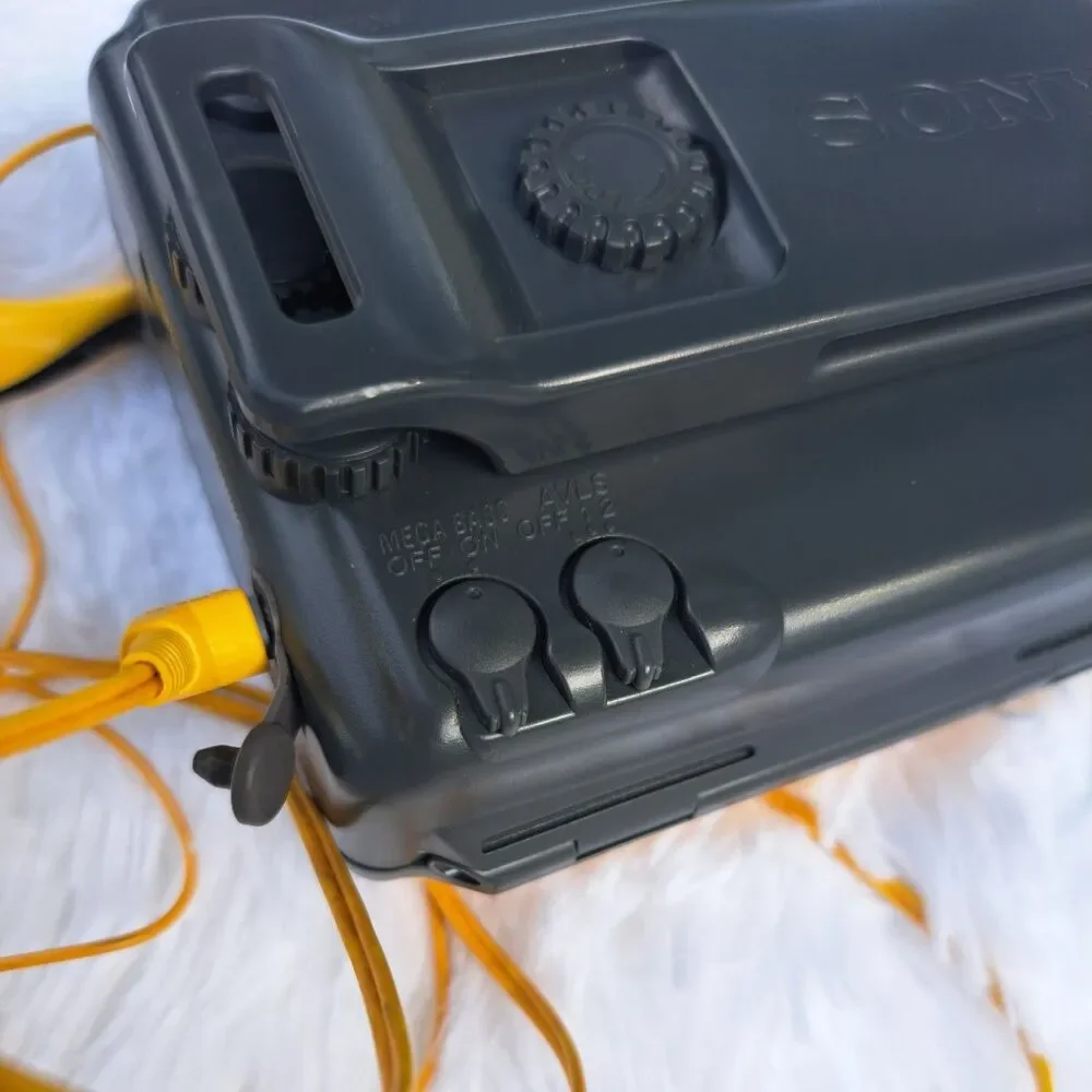Sony yellow sports